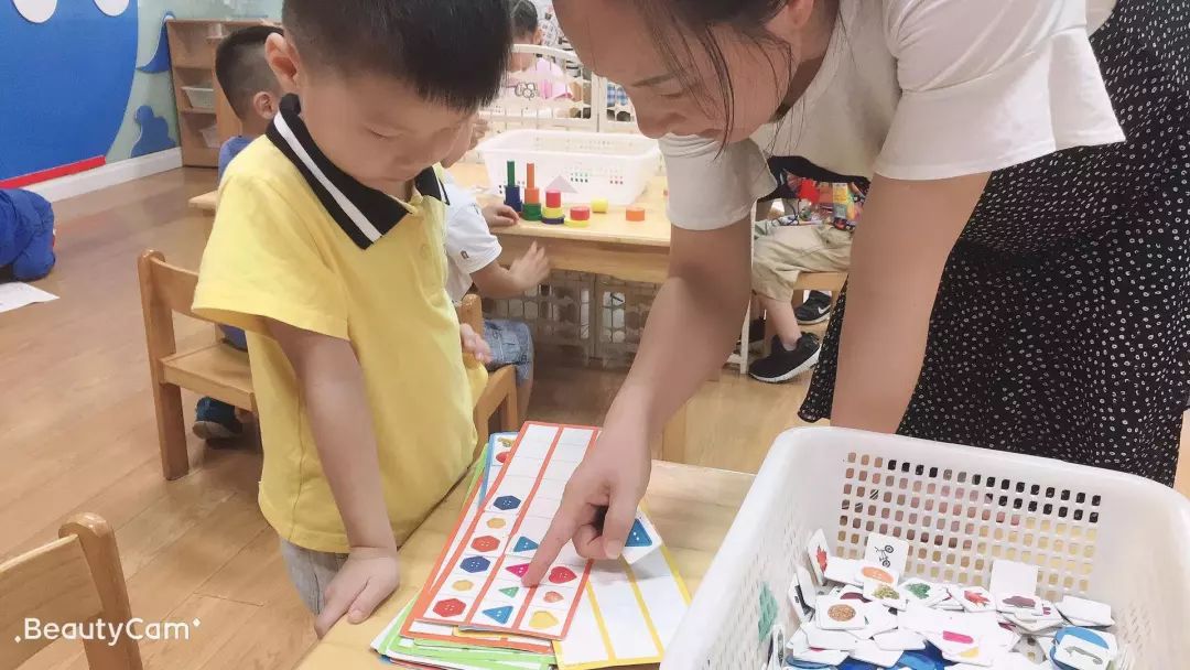 温馨播报：幼儿园里的欢乐时光最新报道